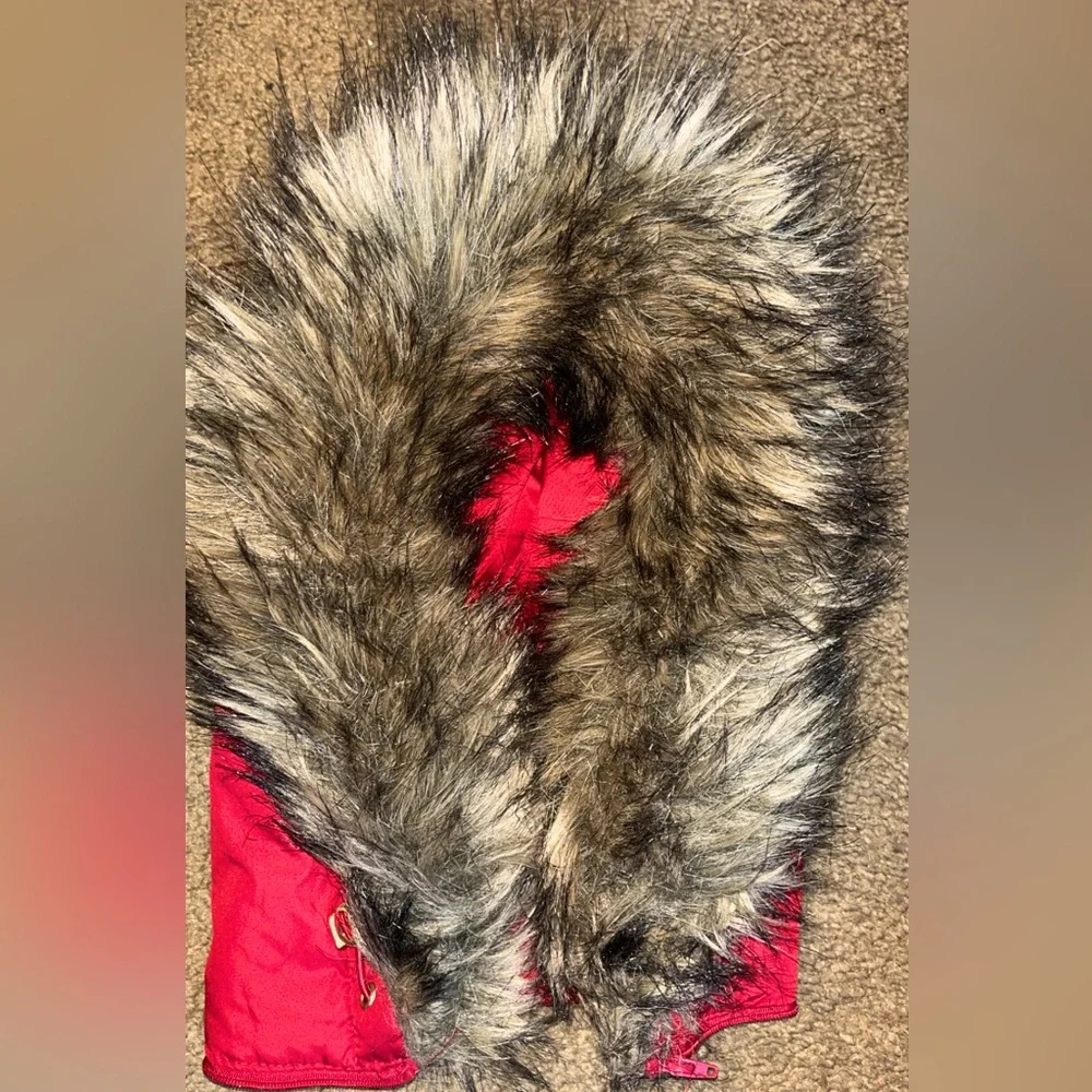 MICHAEL KORS Faux Fur Trim Down Puffer Coat - Picture 8 of 9